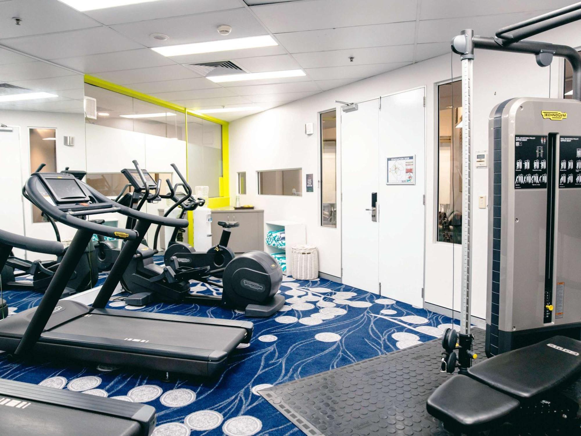 Sofitel Gold Coast Broadbeach Eksteriør bilde The gym on board